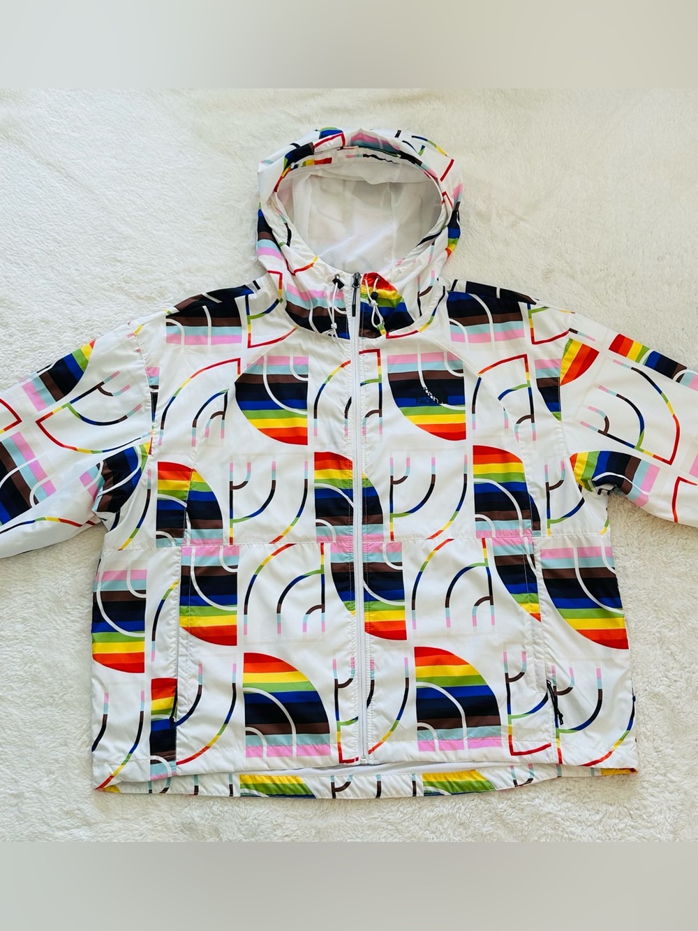 The North Face Pride Hydrenaline 2000 Windbreaker Jacket White Rainbow Women XXL